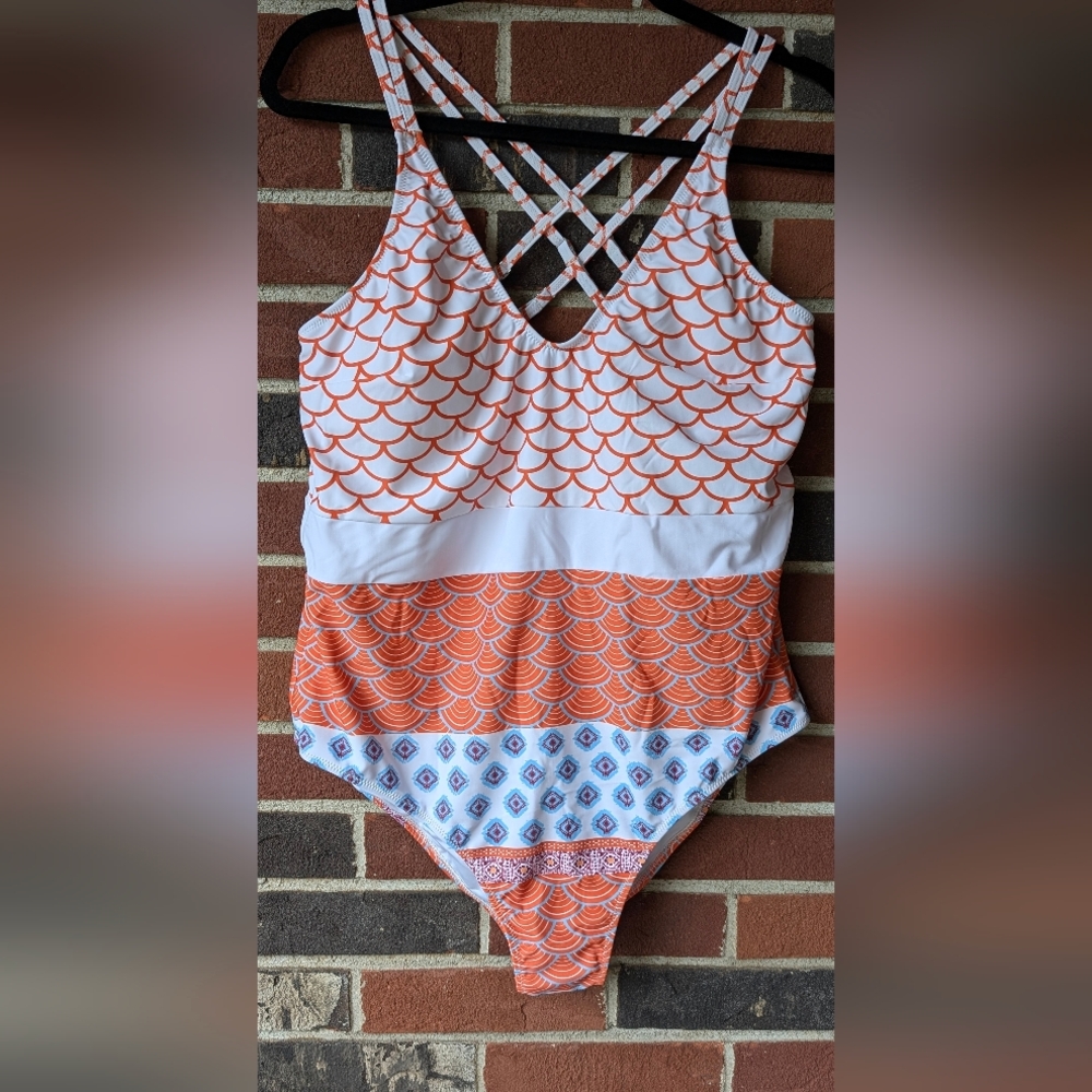 Cupshe Women's Swim One Piece in Orange and White